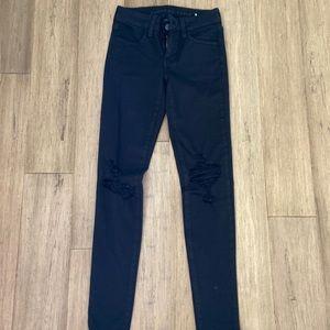 American Eagle Women’s 00 Black Ripped Skinny Jeans